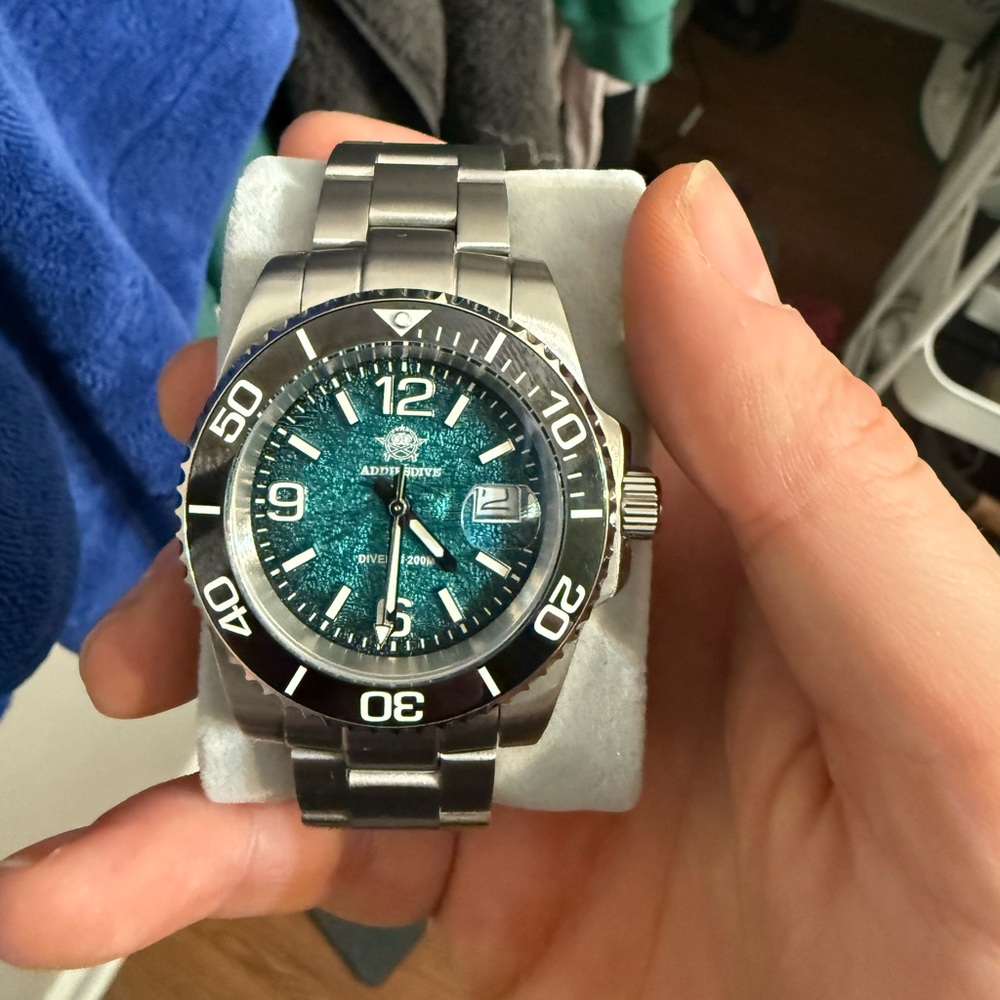 Addiesdive 41mm Modern Sub Quartz Watch with 200M Textured Dial. AD2513